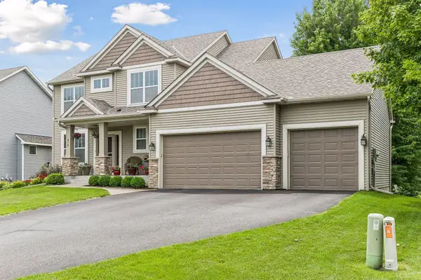 878 104th Lane Ne, Blaine, MN 55434
