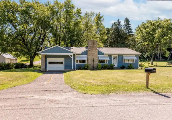 214 Bluff Avenue N, Prairie Farm, WI 54762