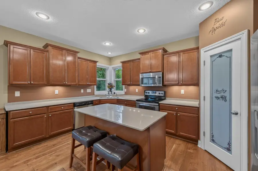 20685 Frost Court, Lakeville, MN 55044 - #2