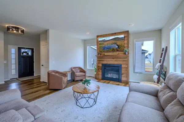14310 Aspen Avenue, Rosemount, MN 55068
