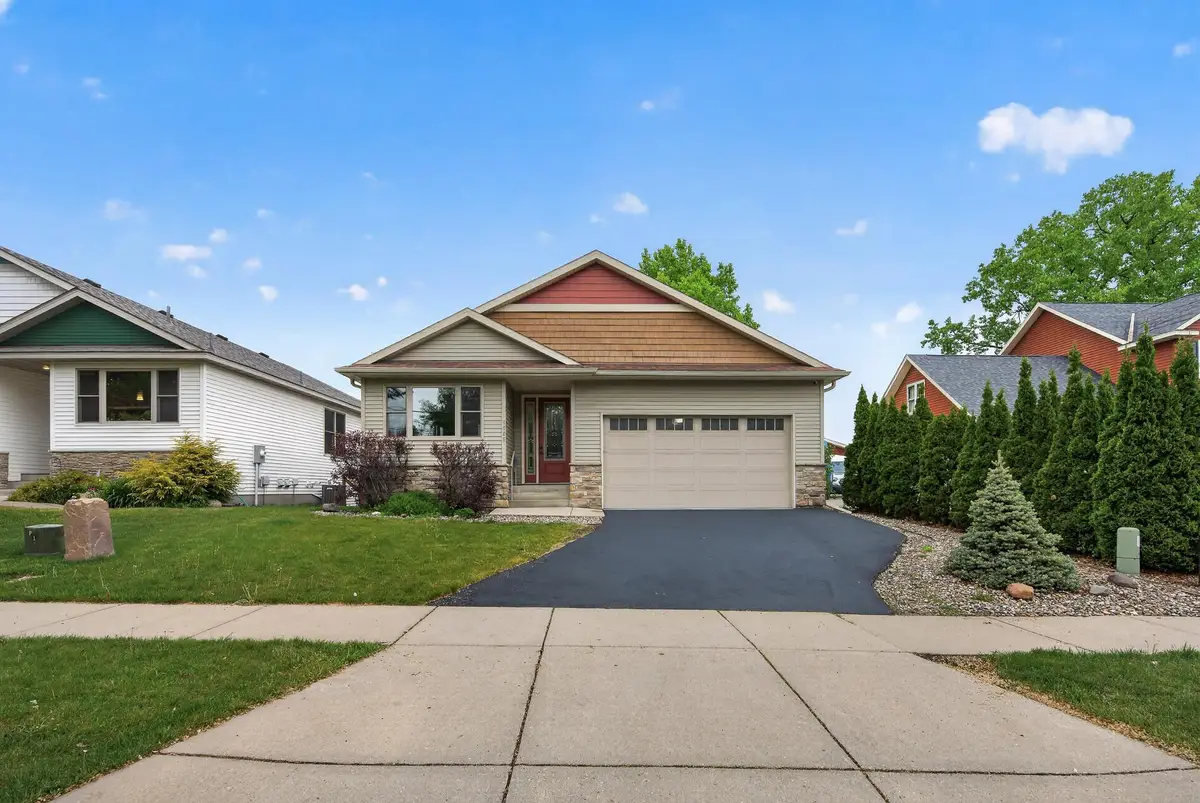 1589 Christie Place, Saint Paul, MN 55106 - #1