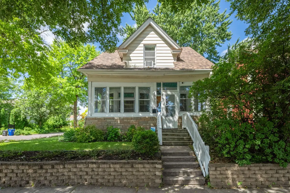 633 Kent Street, Saint Paul, MN 55103 - #1