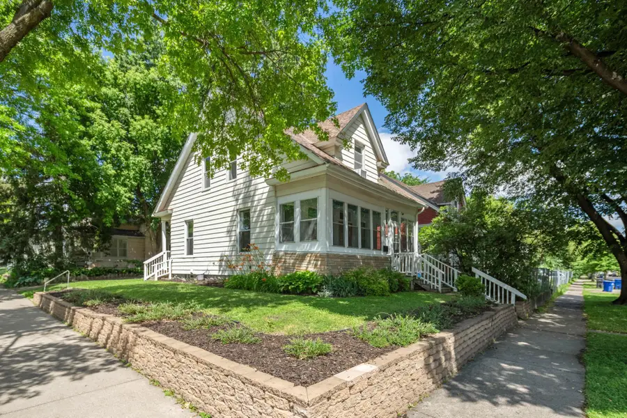 633 Kent Street, Saint Paul, MN 55103 - #2