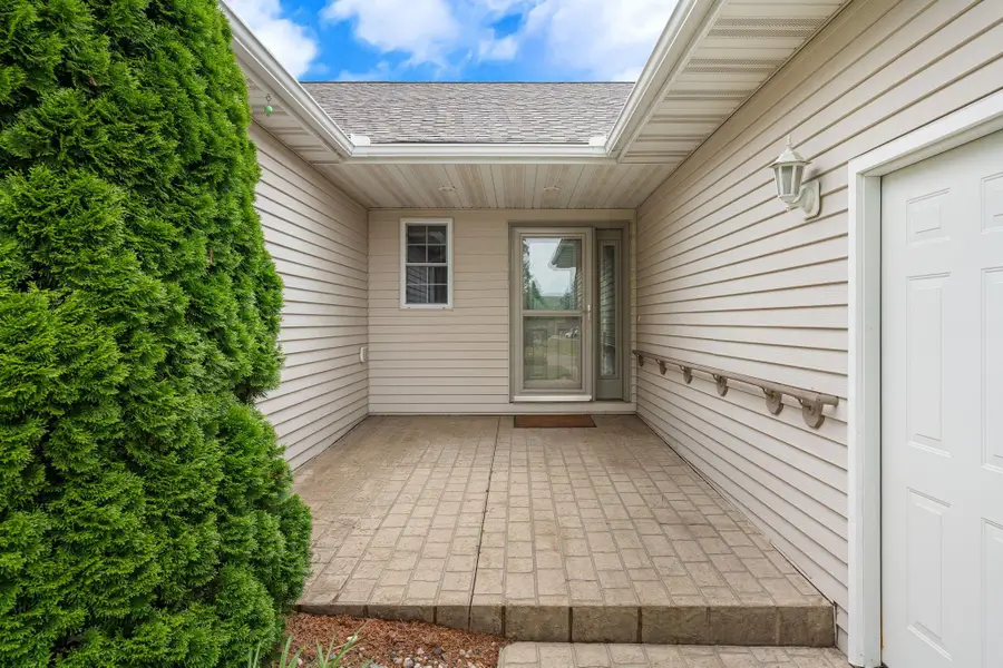 1706 22nd Avenue Sw, Austin, MN 55912 - #2