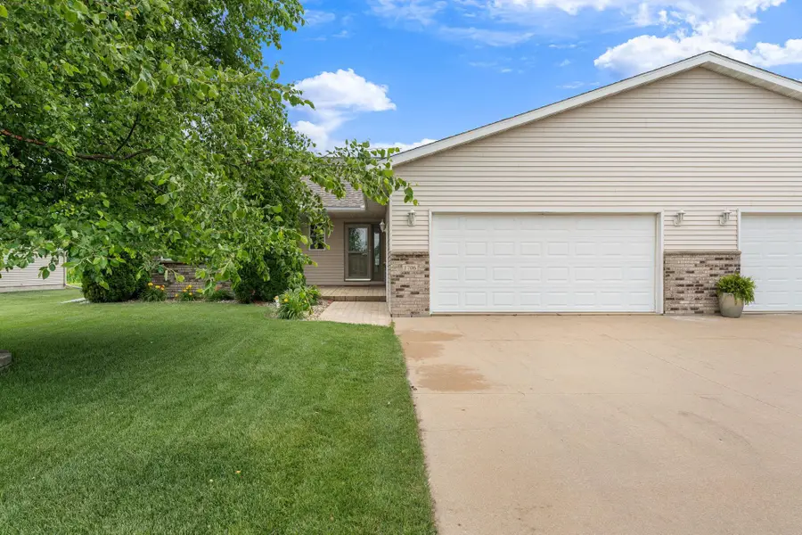 1706 22nd Avenue Sw, Austin, MN 55912 - #3