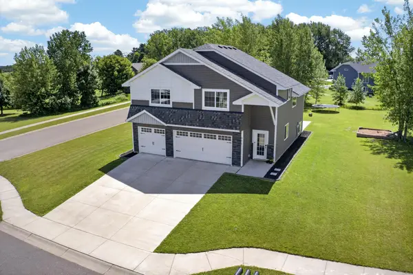 900 Highview Loop Se, Pine City, MN 55063