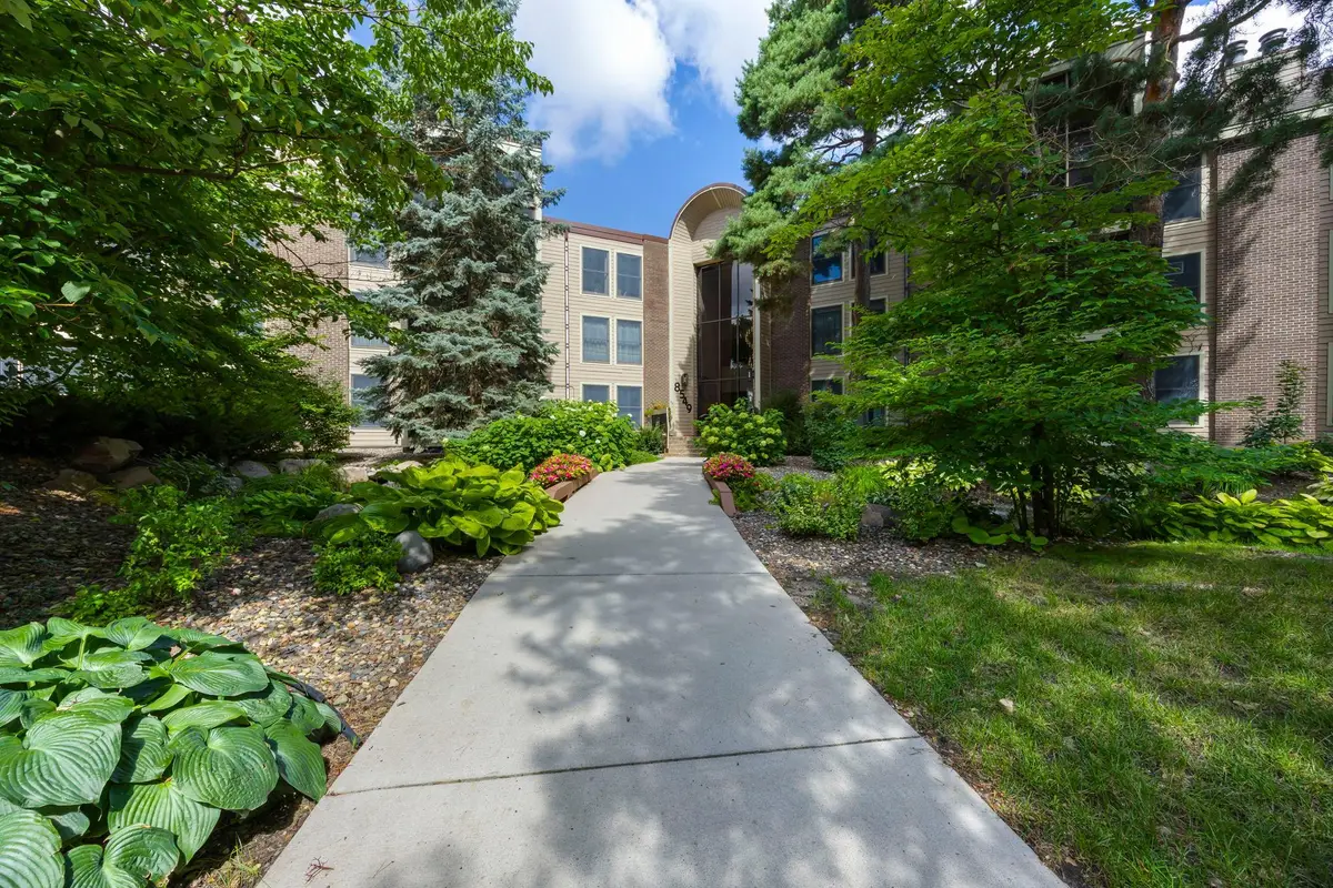 8549 Irwin Road #328, Bloomington, MN 55437 - #1