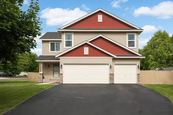 4998 Kama Lane Ne, Albertville, MN 55301