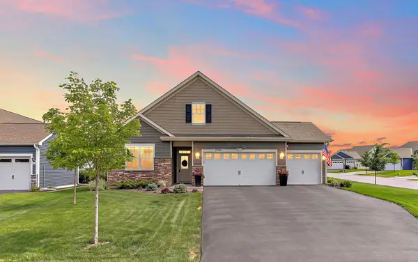 2084 Arcadia Street, Shakopee, MN 55379