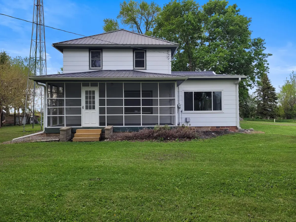 411 State Highway 19, Franklin, MN 55333 - #1