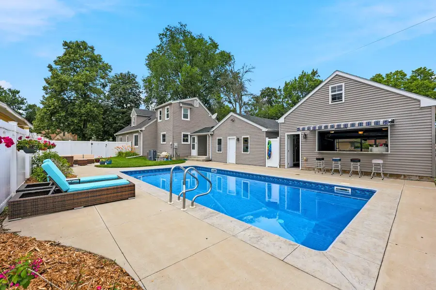 4054 Quail Avenue N, Robbinsdale, MN 55422 - #2