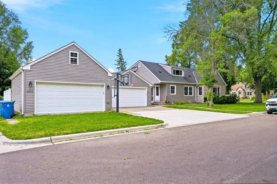4054 Quail Avenue N, Robbinsdale, MN 55422 - #3