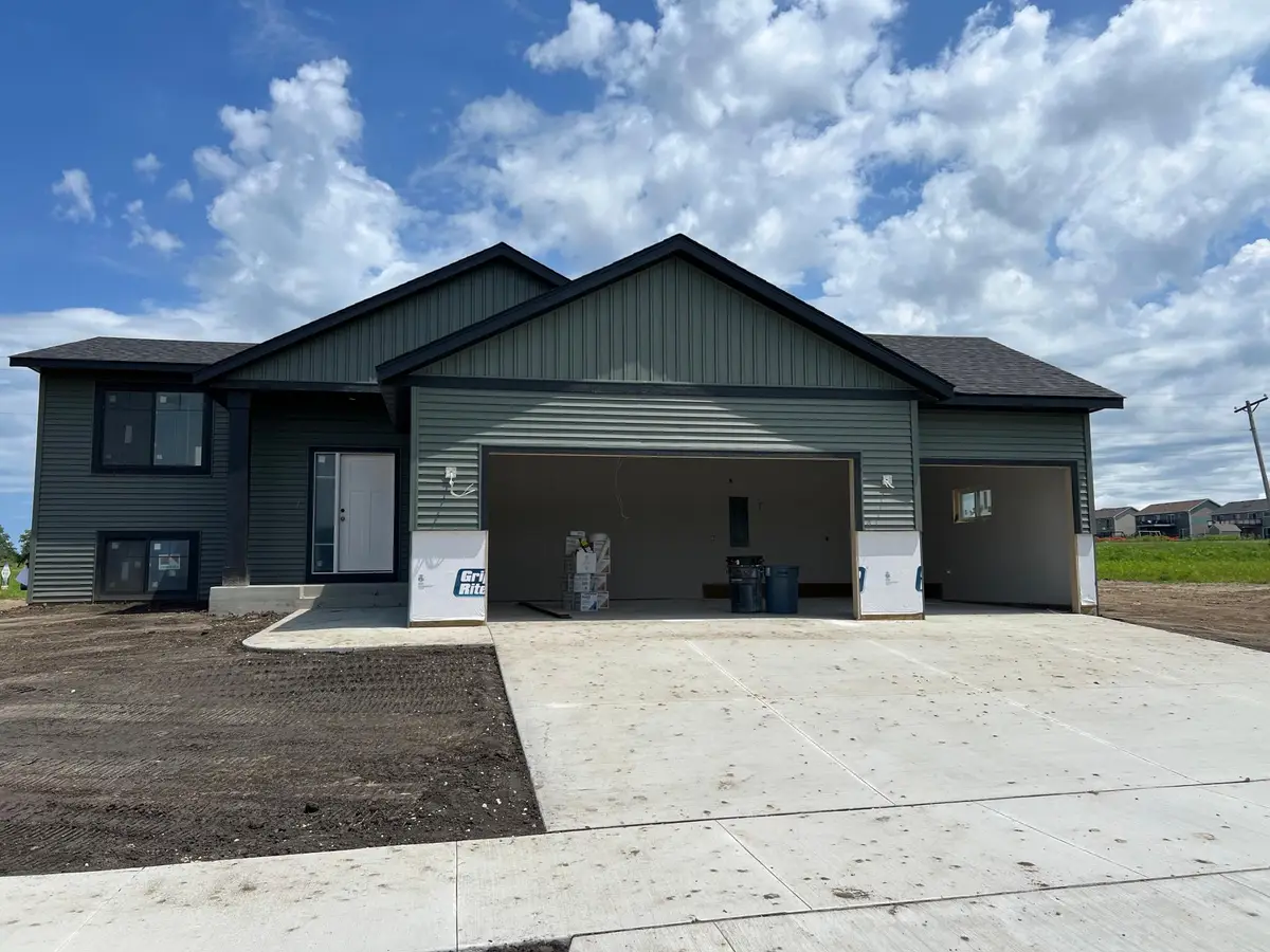 1306 9th Avenue Nw, Kasson, MN 55944 - #1