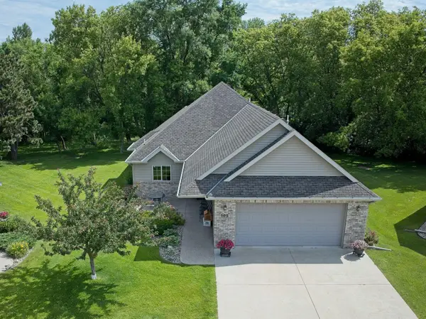 105 Harmon Lane, Litchfield, MN 55355