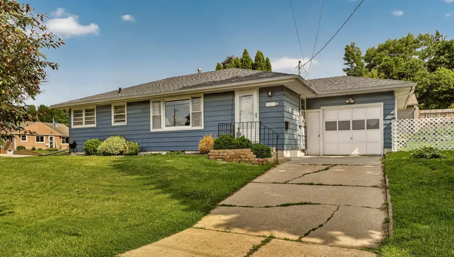 1401 10th Street Ne, Rochester, MN 55906 - #2