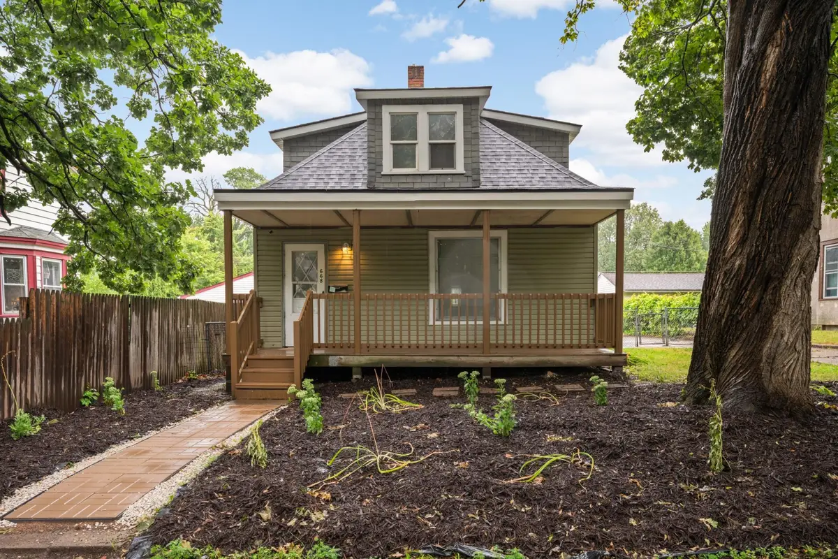 668 Orleans Street, Saint Paul, MN 55107 - #1