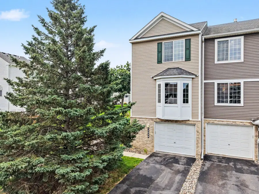 15549 Flight Way #144, Apple Valley, MN 55124 - #2