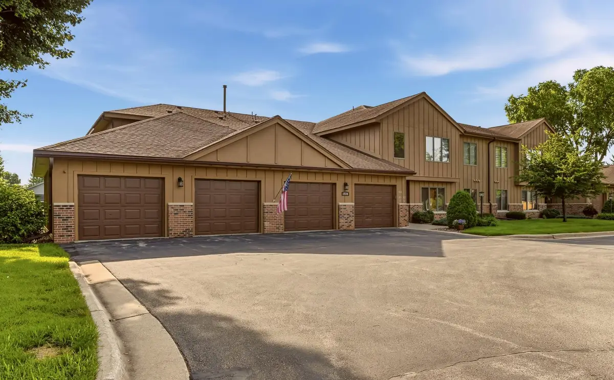 1808 Lakeview Court Sw #101, Rochester, MN 55902 - #1
