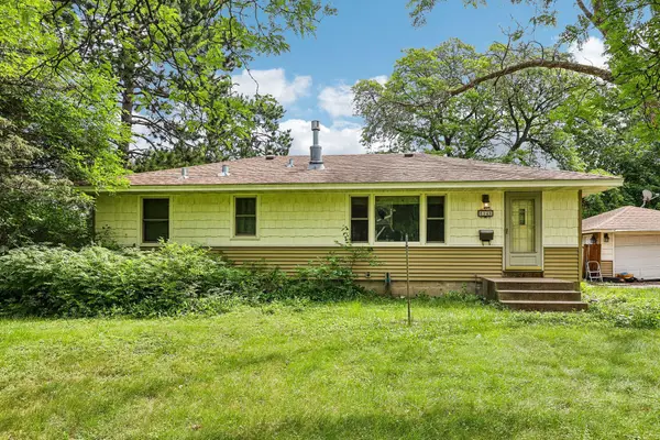 6948 Janell Avenue N, Brooklyn Park, MN 55428