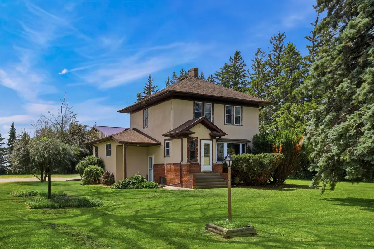 8169 Highway 30 E, Blooming Prairie, MN 55917 - #1