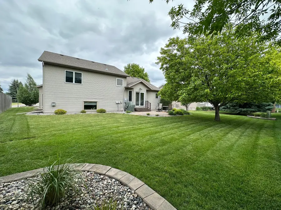 607 13th Avenue N, Moorhead, MN 56560 - #3