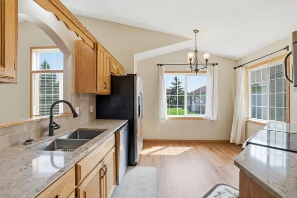 1761 Ojibway Drive, Centerville, MN 55038