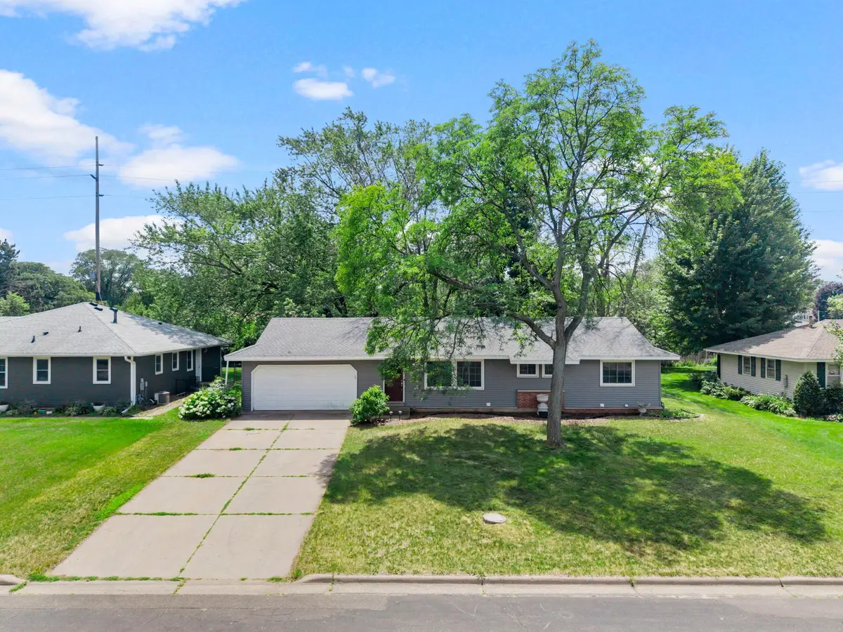 340 109th Lane Nw, Coon Rapids, MN 55448 - #1