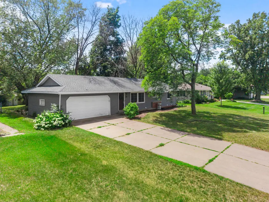 340 109th Lane Nw, Coon Rapids, MN 55448 - #3