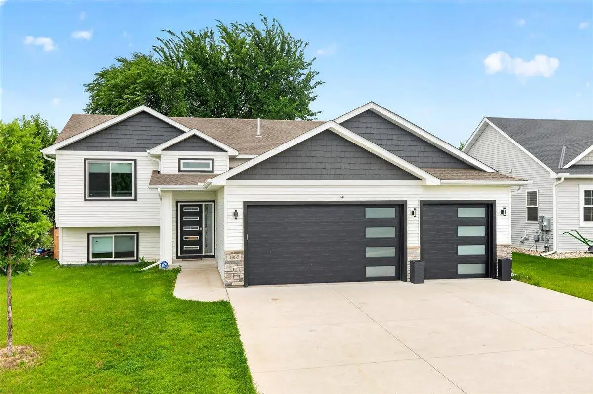 1885 Lusitano Street, Shakopee, MN 55379 - #1