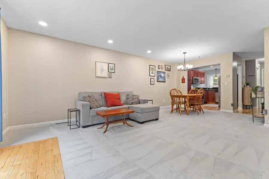 1860 Mcmenemy Street #K, Maplewood, MN 55117 - #3