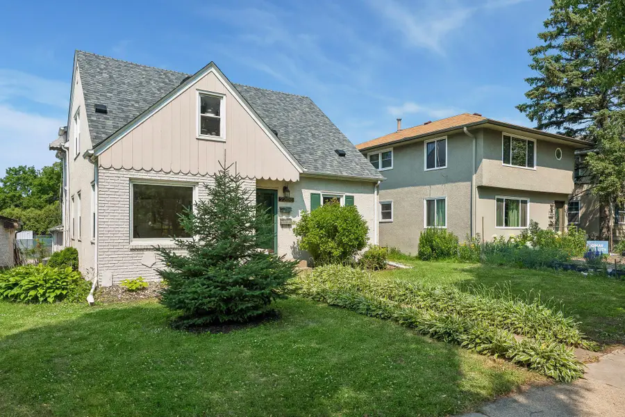 2206 Arthur Street Ne, Minneapolis, MN 55418 - #2