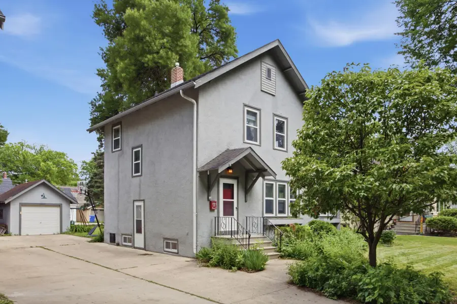 1225 3rd Street N, Fargo, ND 58102 - #2