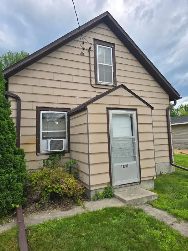 18303 Sperl Avenue, New Ulm, MN 56073