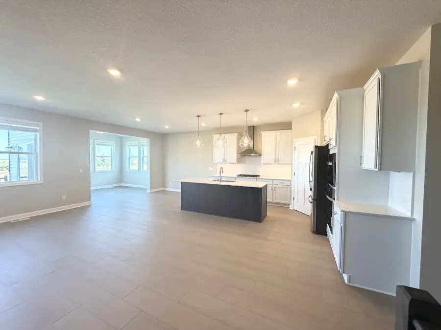 5184 Long Pointe Bay, Woodbury, MN 55129 - #3