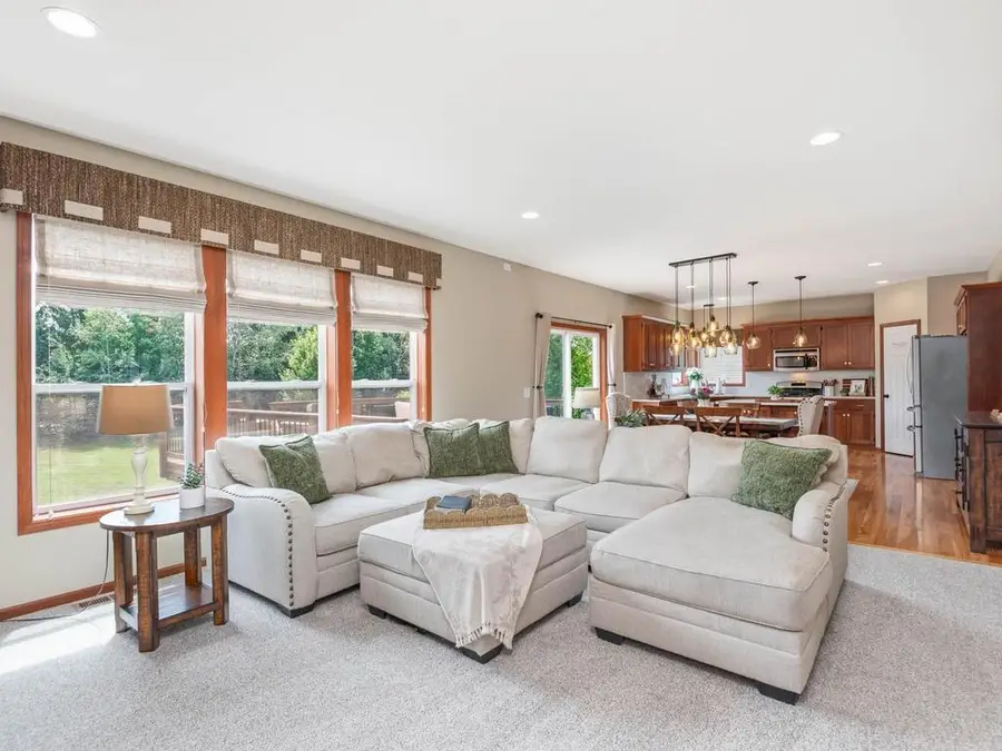 1631 Sparrow Road, Waconia, MN 55387 - #3