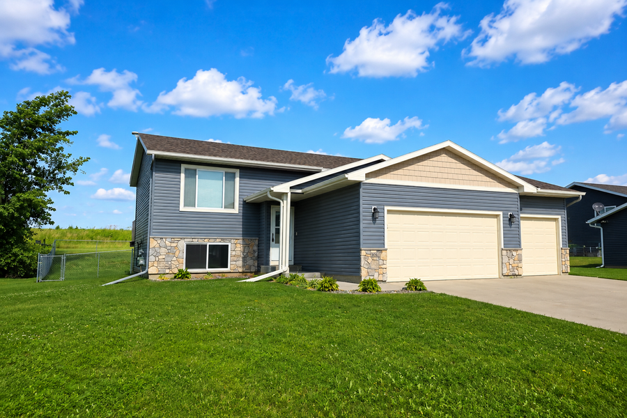 906 7th Avenue, Wanamingo, MN 55983 - #3