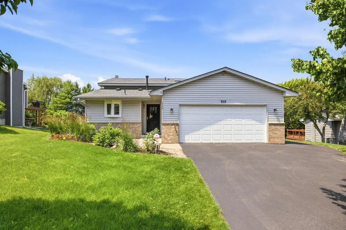 6799 Sunnyslope Drive N, Maple Grove, MN 55311 - #1