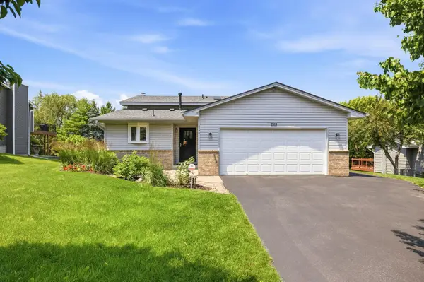 6799 Sunnyslope Drive N, Maple Grove, MN 55311