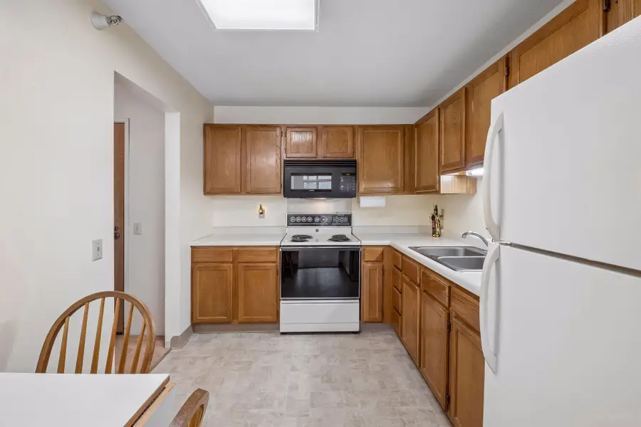 500 County Road B W #235, Roseville, MN 55113 - #2