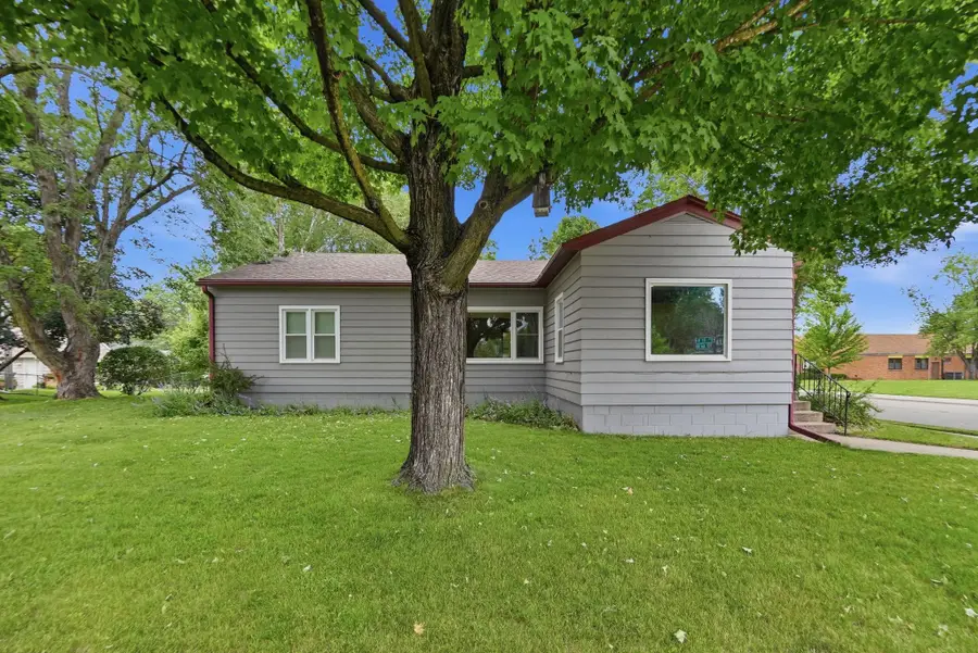 901 31st Avenue N, Saint Cloud, MN 56303 - #2