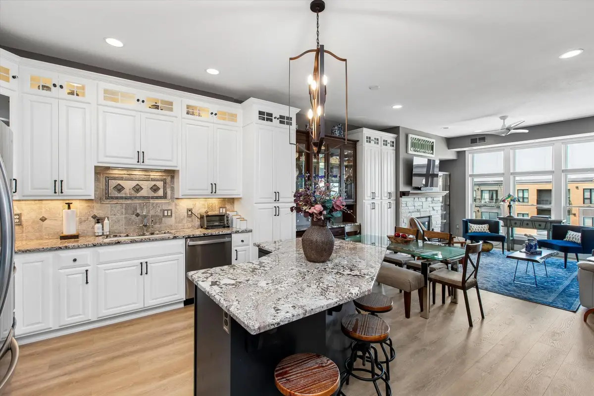 150 E Travelers Trail #420, Burnsville, MN 55337 - #1