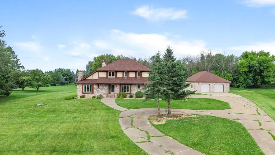 6 Lacosta Drive, Dellwood, MN 55110 - #2