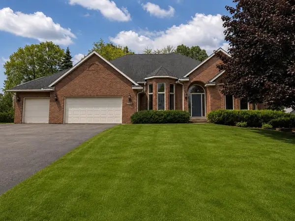 7690 Gibraltar Terrace, Apple Valley, MN 55124