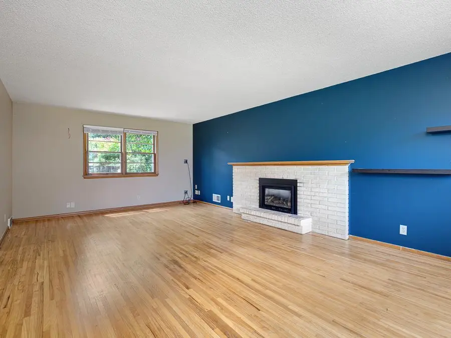 3549 Ensign Avenue N, New Hope, MN 55427 - #2