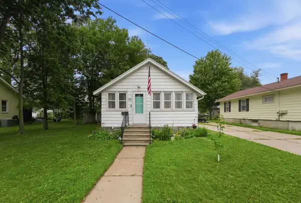 223 31st Avenue N, Saint Cloud, MN 56303