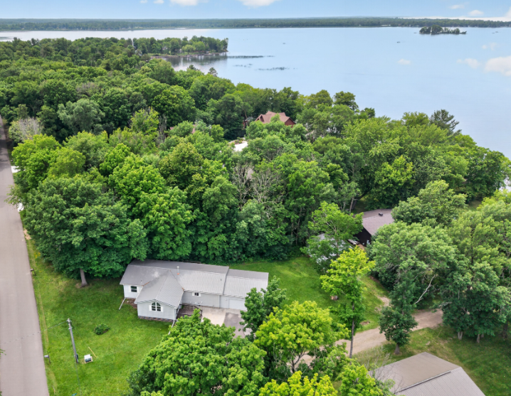 2215 Lake Shore Boulevard, Wahkon, MN 56386 - #2