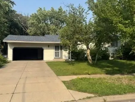 10701 Wren Street Nw, Coon Rapids, MN 55433 - #1