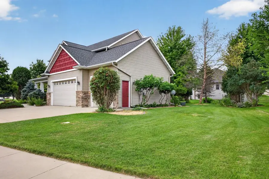 3655 Stone Point Drive Ne, Rochester, MN 55906 - #3