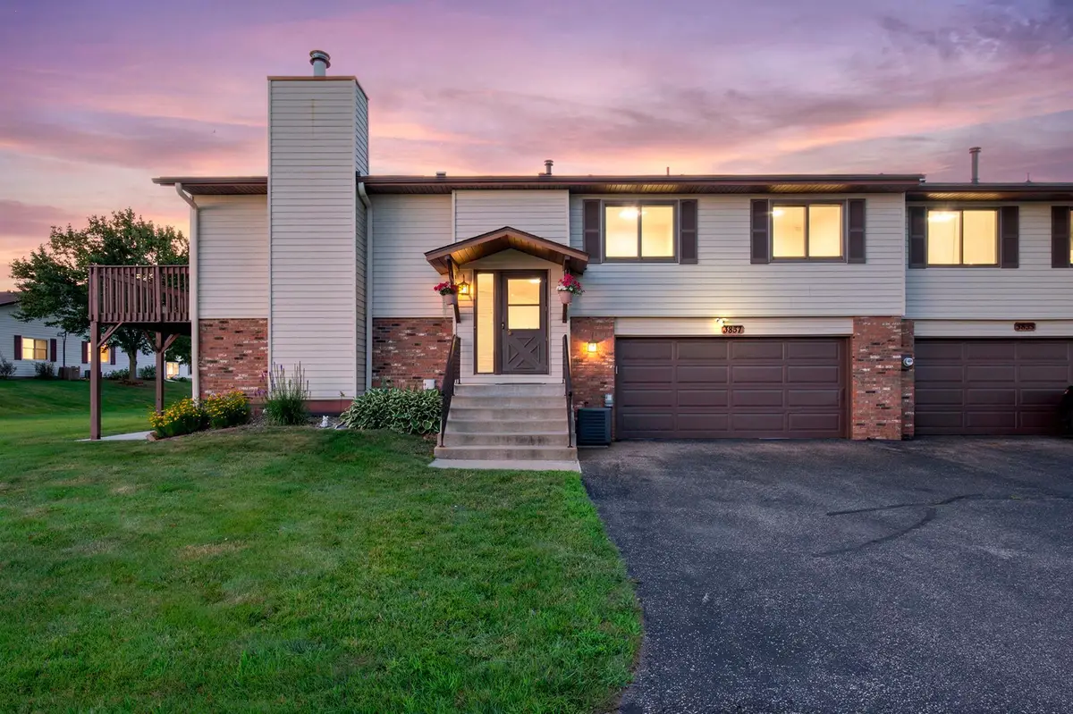 3837 Gershwin Avenue N, Oakdale, MN 55128 - #1
