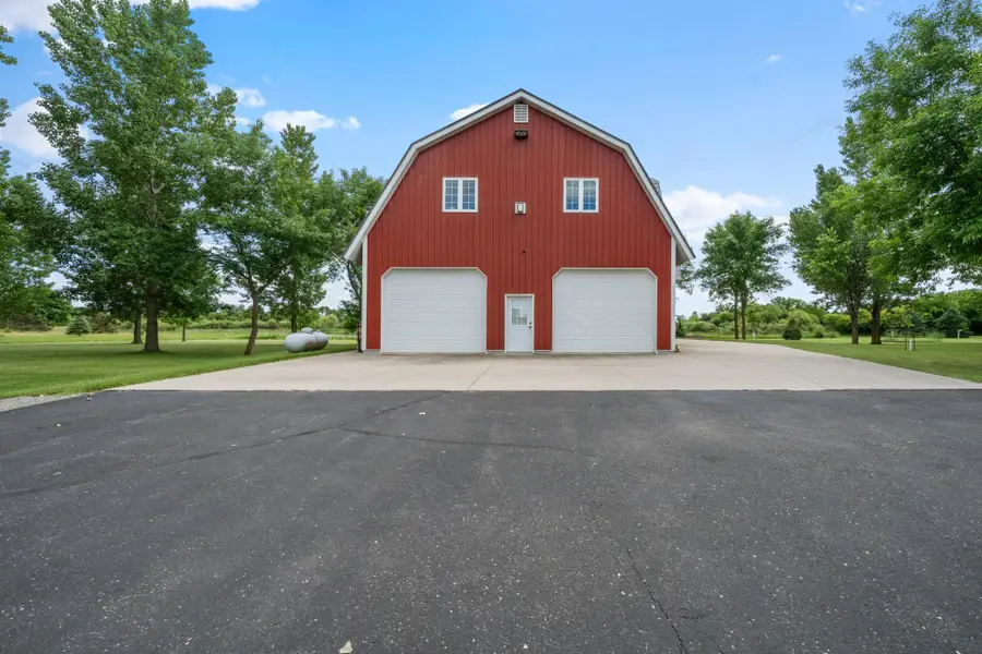 4800 39th Avenue Ne, Alexandria, MN 56308 - #2